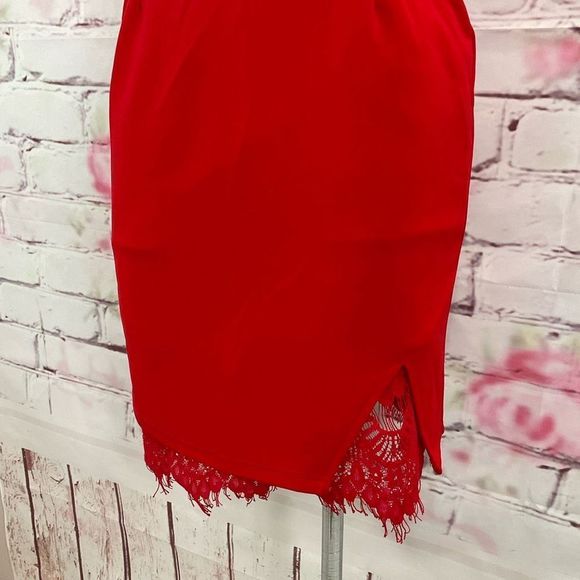 Lulu’s NWT Mateo Red Lace Strapless Bodycon Dress - Picture 6 of 14
